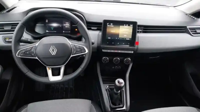 Renault Clio blue dci 100 ch gsr2 — photo 10