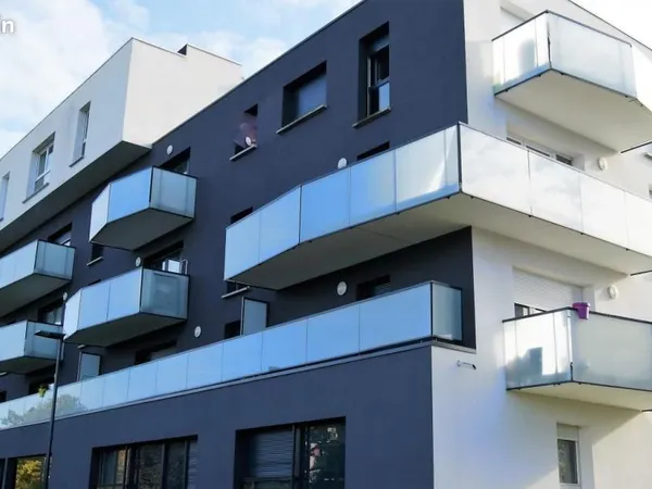 T2 Récent BBC + Terrasse + pkg centre ville Tourcoing