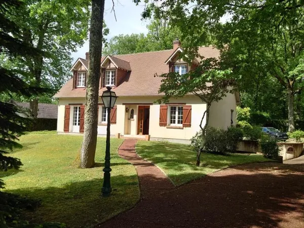Maison 5 pièces 160 m²