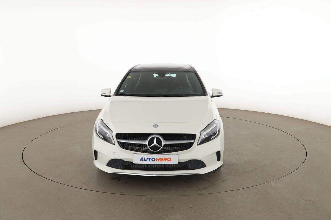 Mercedes-Benz Classe A 200 d Sensation 7G-DCT — photo 8