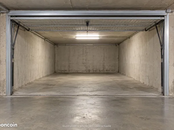 Location d'un box fermé situé au 30 rue du Sergent-Bauchat à Paris, au 1er sous-sol