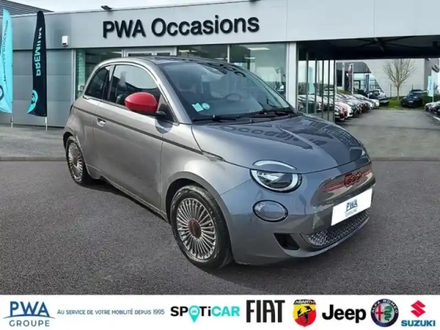 Fiat 500 e 95ch (red) — photo 3