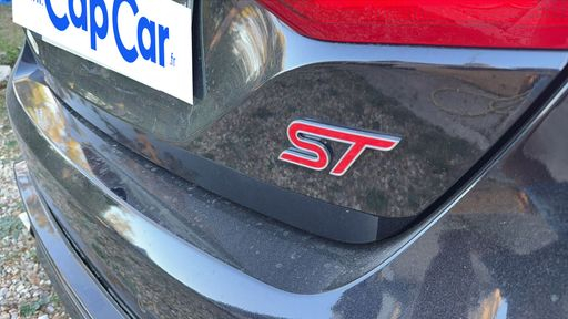 Ford Fiesta 1.5 EcoBoost 200 - St Plus – 2019 – 120277 km – Essence – Boîte Manuelle — photo 8