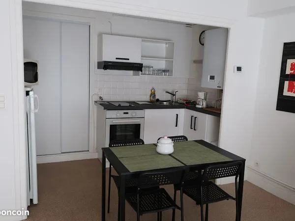 Studio 1 pièce 35 m²