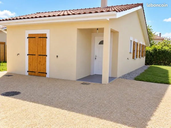 BOURGOIN-JALLIEU Centre Maison de plain-pied 114 m² - 4 chambres