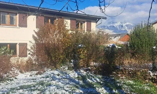 Maison de plain-pied 5 pièces 140 m²