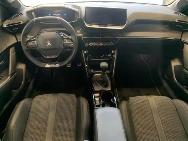 Peugeot 208 1.2 puretech 100ch s&amp;s gt line — photo 7