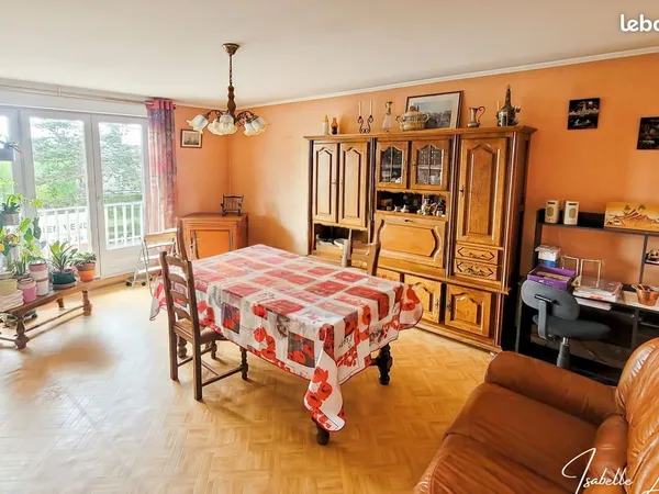 Appartement 4 pièces 79 m²