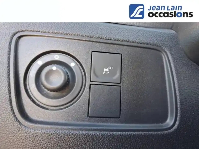 Renault Express Van blue dci 95 — photo 16