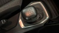 Peugeot 2008 1.5 BlueHDi 110ch S&S Style — photo 29