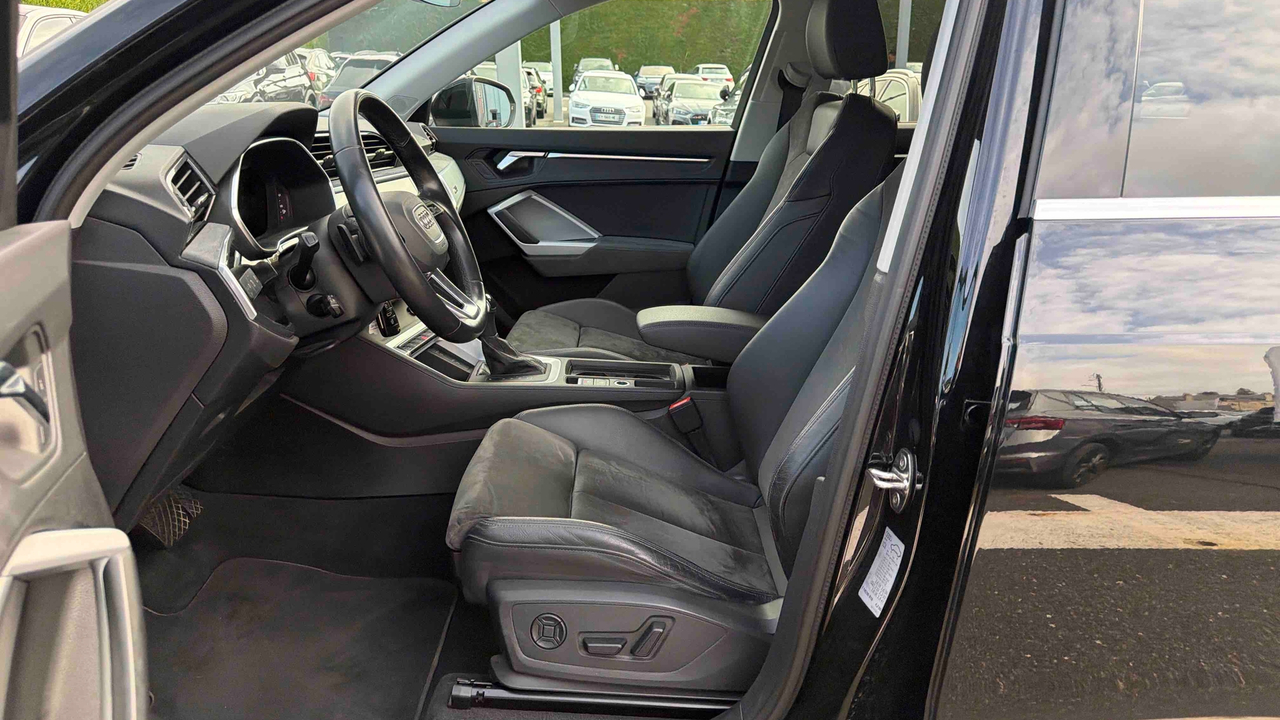 Audi Q3 35 TDI 150 ch S tronic 7 — photo 34