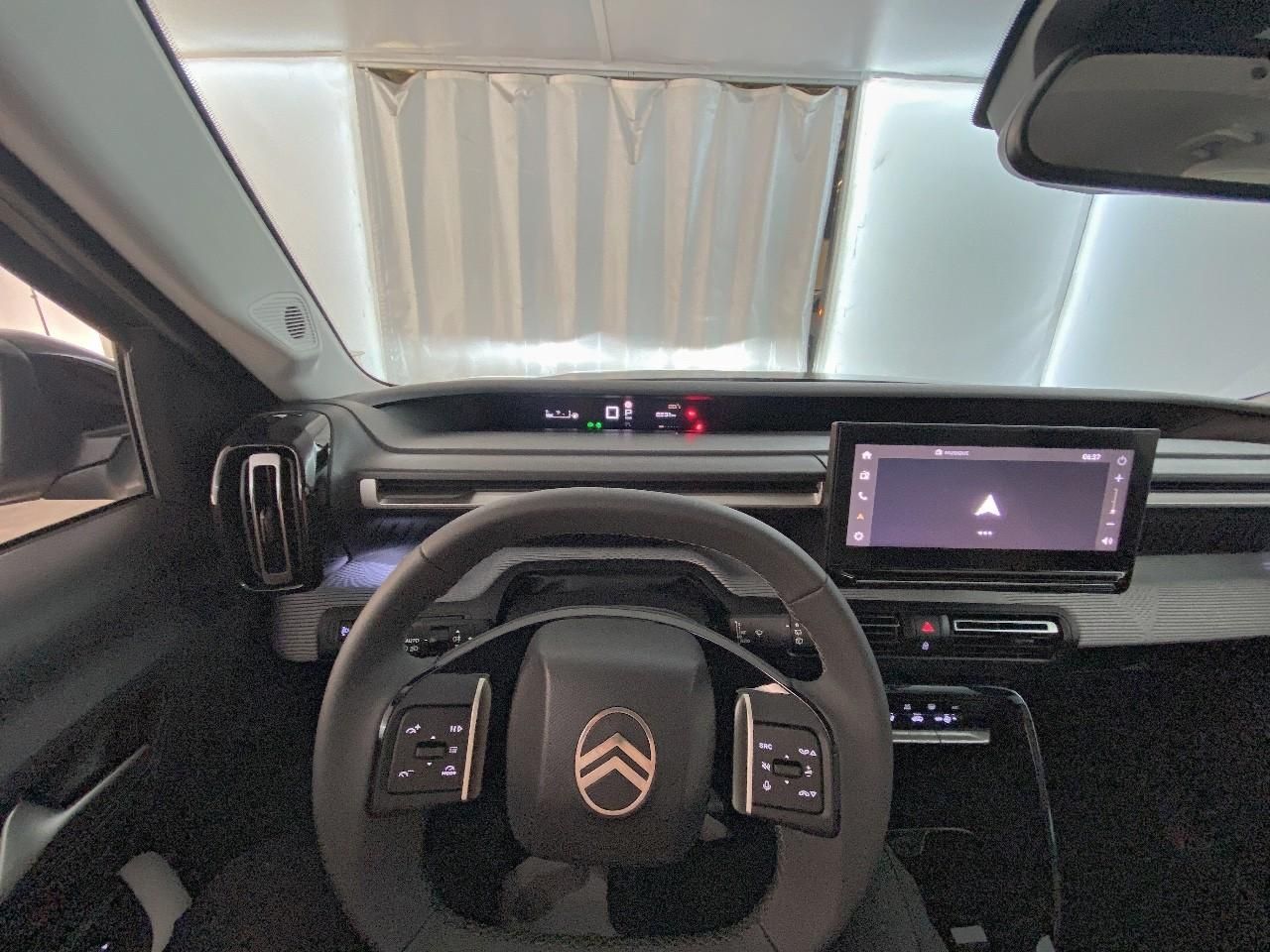 Citroën C3 Aircross hybride 145 ch aut max — photo 12