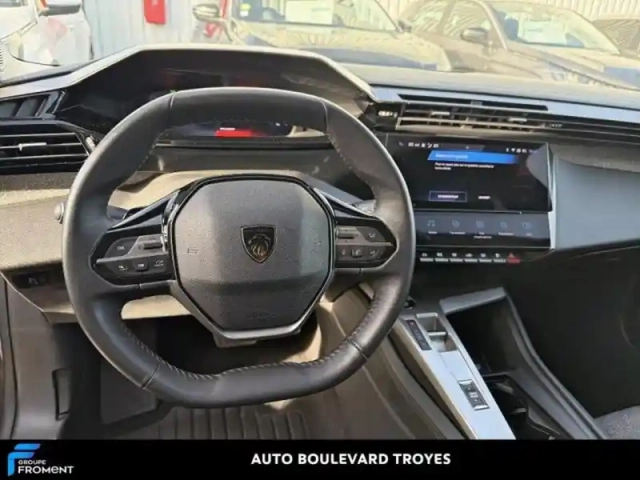 Peugeot 408 1.2 puretech 130ch s&amp;s allure eat8 — photo 8