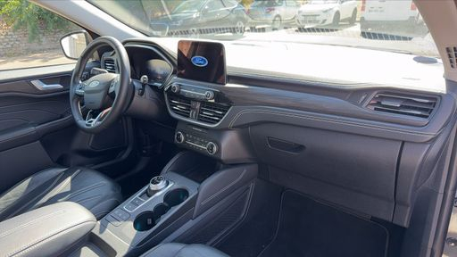 Ford Kuga 2.5 Duratec 190 Flexifuel Hybrid CVT - Vignale – 2023 – 29497 km – Autre – Boîte Automatique — photo 33