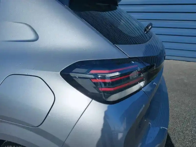 Peugeot 208 puretech 75 s&amp;s bvm5 — photo 17
