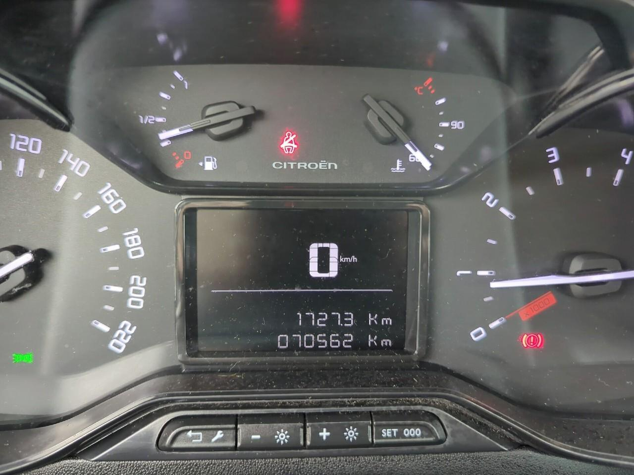 Citroën C3 bluehdi 100 bvm6 you — photo 25