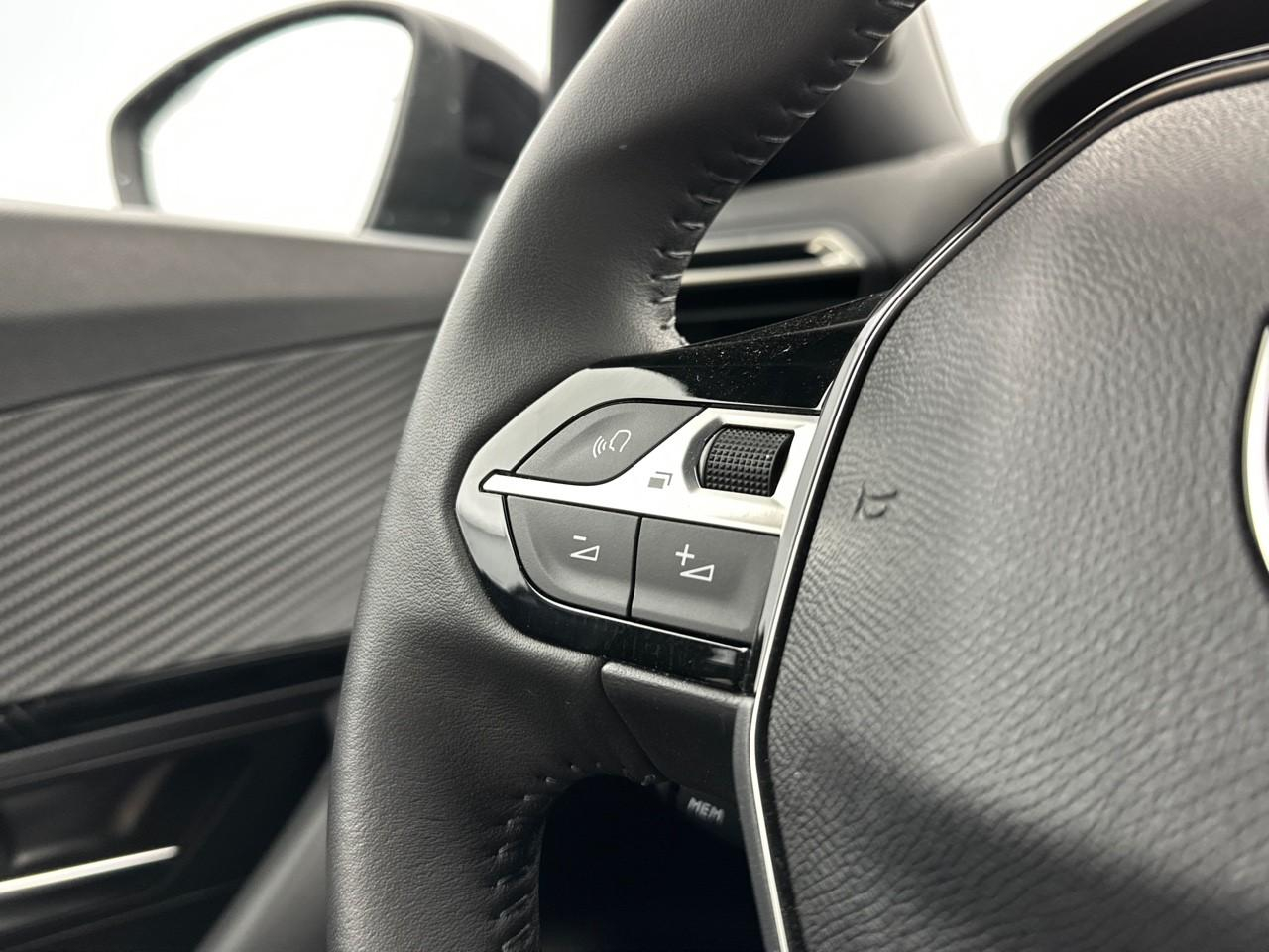Peugeot 2008 100 s&s bvm6 style — photo 17