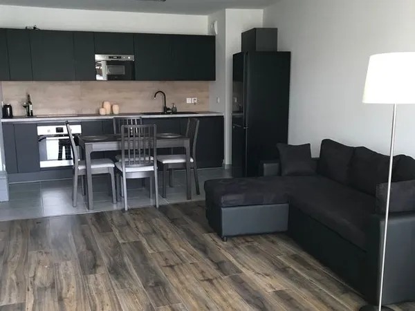 Appartement T2 meublé de 45 m' avec garage