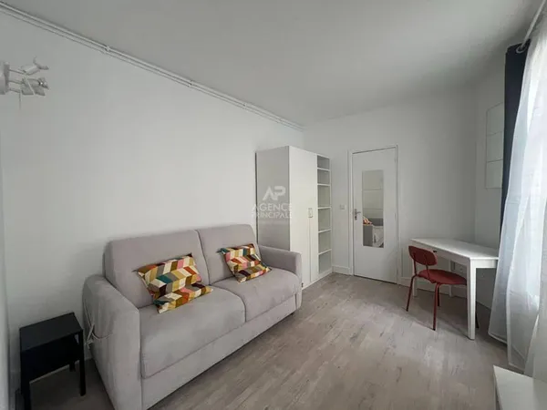 Studio 1 pièce 19 m²