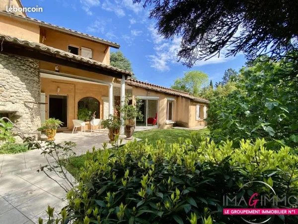 Maison de ville 5 pièces 170 m²