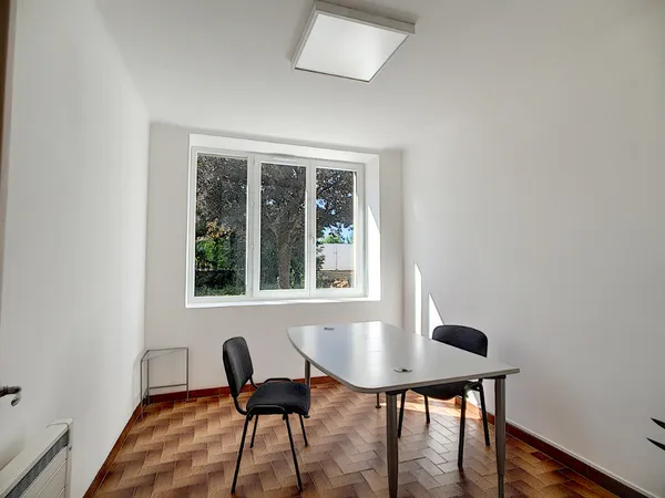 Bureau 1 pièce 12 m²