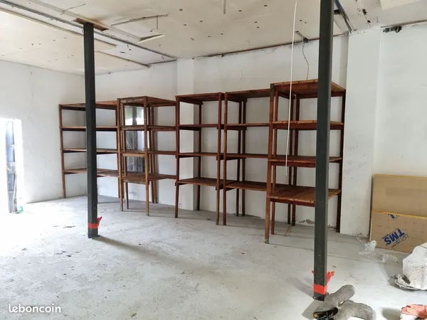 POUILLON, Maison 180m² en zone artisanale