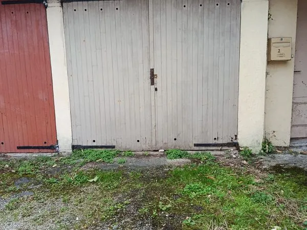Garage à vendre