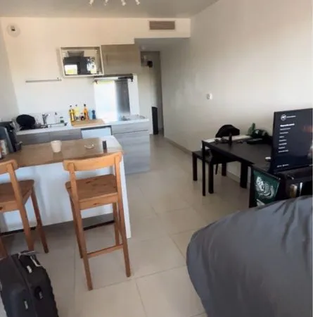 Location studio 25m2 avec terrasse