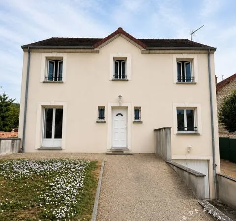 Maison 6 pièces 140 m²