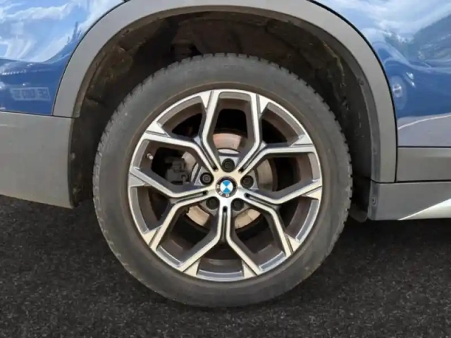 Bmw X1 sdrive18da 150ch xline — photo 14
