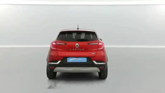Renault Captur e-tech 145 - 21 — photo 4