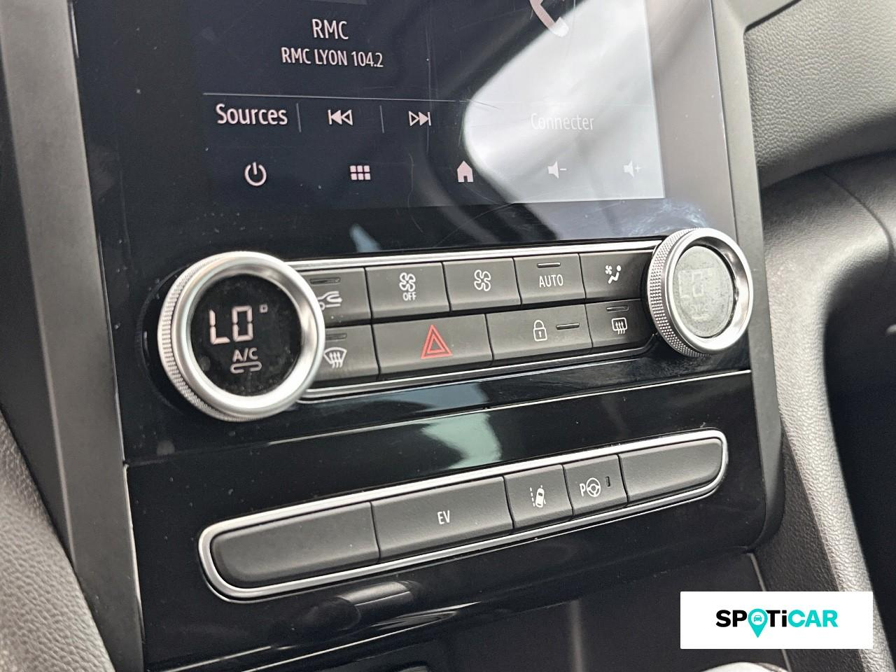 Renault Megane estate 1.6 e-tech plug-in 160ch techno — photo 15