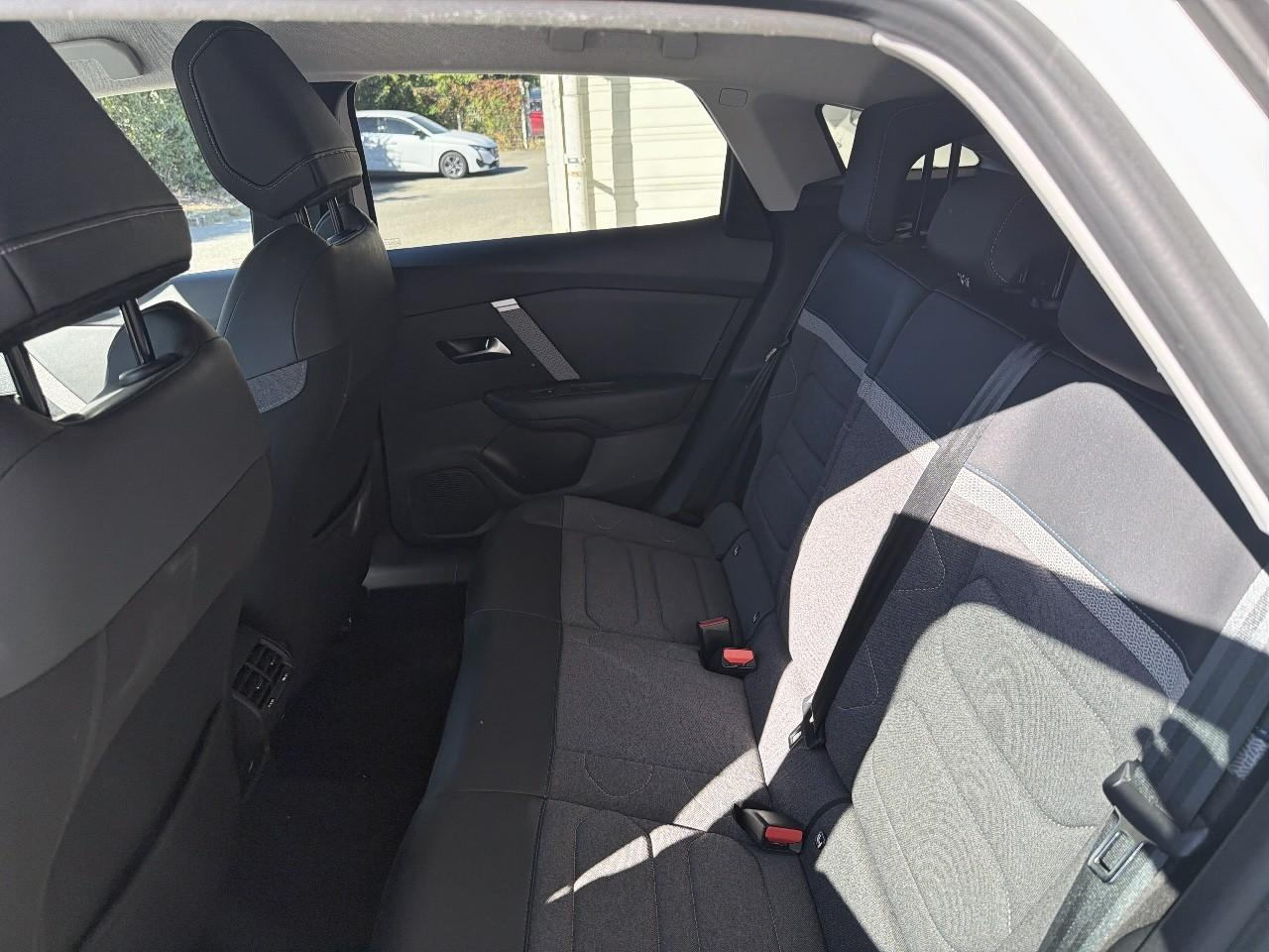 Citroën C4 bluehdi 130 s&s eat8 c-series — photo 10