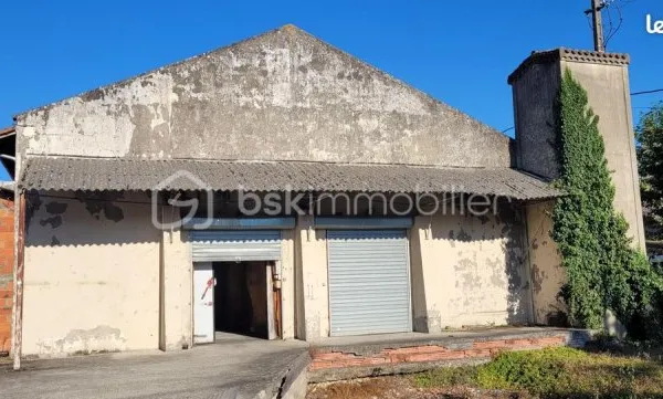 Bâtiment 320 m²