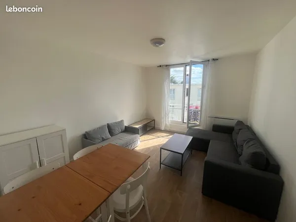 Appartement - 4 pièces - 59 m2 - Etage 4/4 - Saint Pasquier