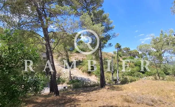 Saint Bauzille de Montmel - Terrain à bâtir