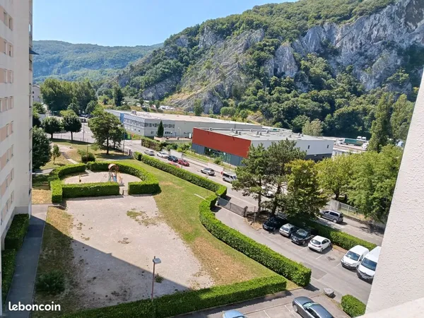 Appartement 4 pièces 70m2 avec clim