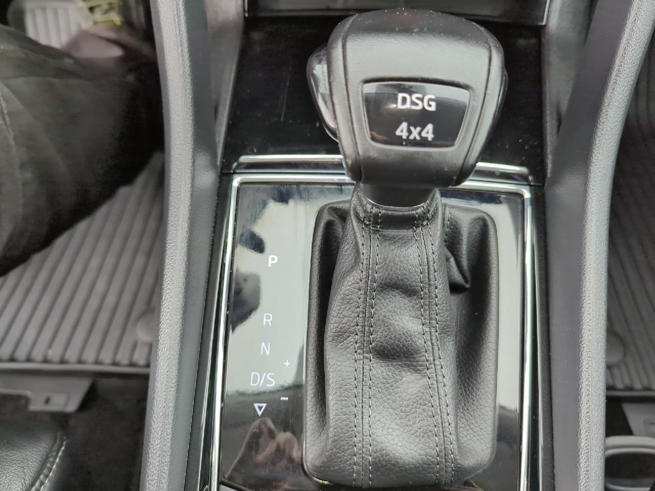 Skoda Karok karoq 2.0 tdi 150 ch scr 4x4 dsg7 style — photo 21