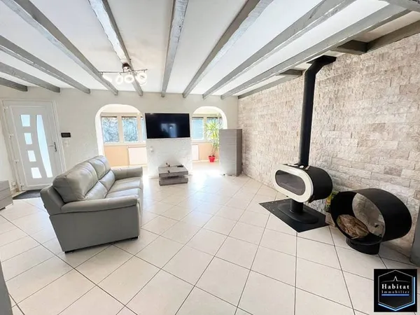 Maison de plain-pied 5 pièces 98 m²
