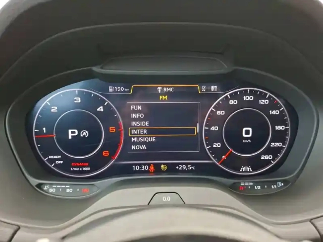 Audi Q2 35 tdi 150 s tronic 7 — photo 41