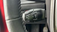 Peugeot 208 1.5 BlueHDi 100ch S&S Allure Pack — photo 18