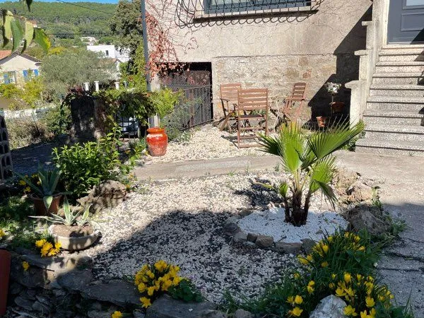 Bout de maison à louer