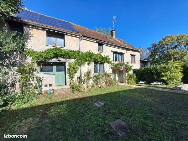 Maison 7 pièces 220 m²