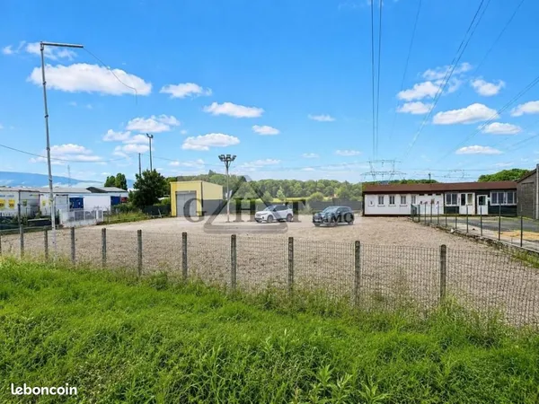 Terrain 1 320 m² Vert Saint Denis
