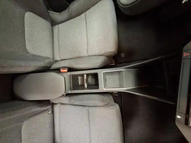 Renault 4 renault  e-tech electrique 120 ch autonomie urbaine — photo 91