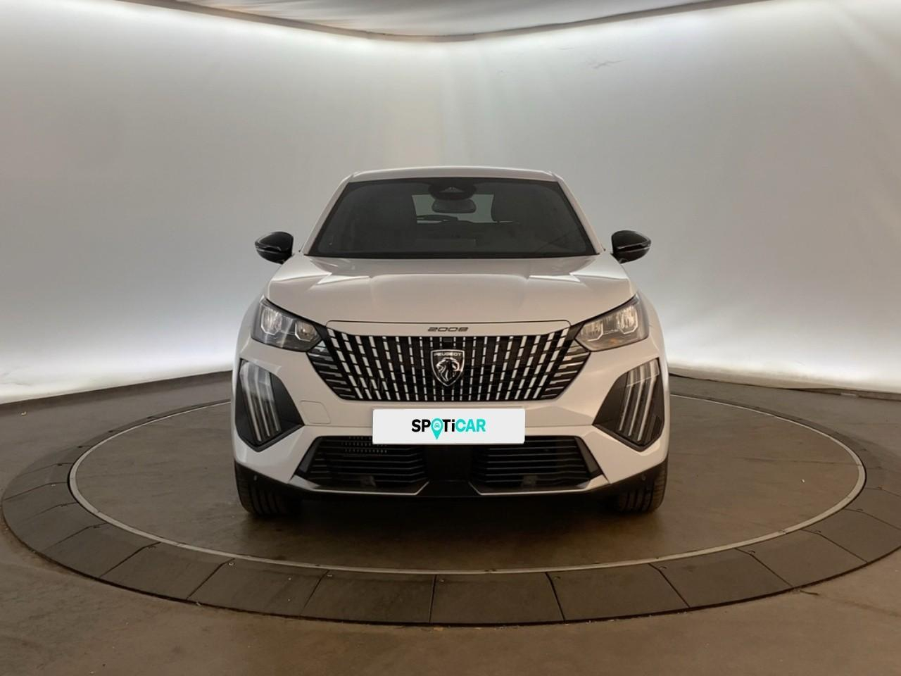 Peugeot 2008 hybrid 145 ch e-dcs6 allure — photo 2