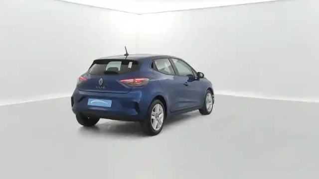 Renault Clio blue dci 100 ch gsr2 — photo 23