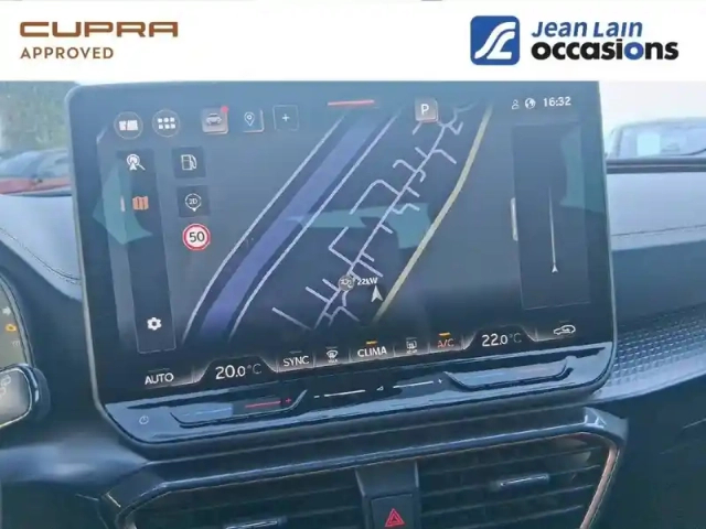 Cupra Leon 1.5 etsi hybrid 150 ch dsg7 — photo 35