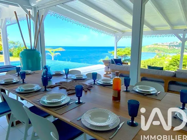 Maison 6 pièces 185 m²