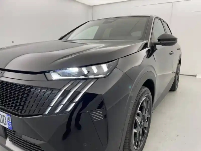 Peugeot 3008 hybrid 136 e-dcs6 — photo 24